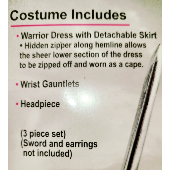 SALE!🎃Women's Glorious Gladiator Convertible Halloween Costume - Picture 5 of 7